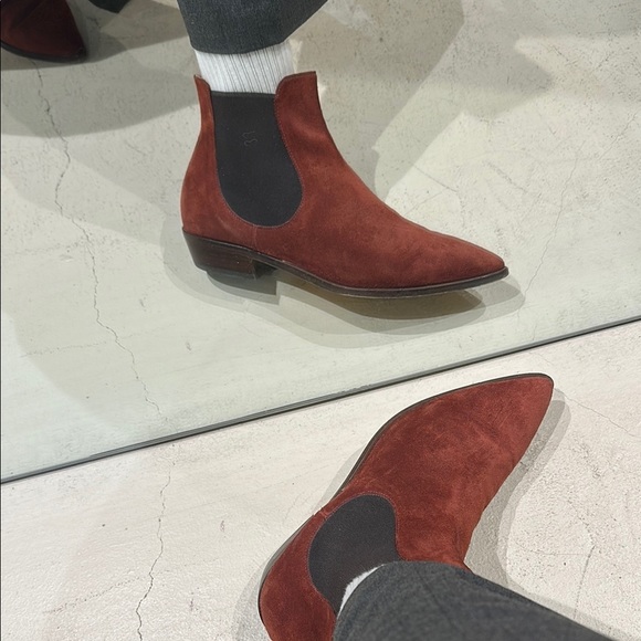 Men's Brown Suede Chelsea Boots - Picture 4 of 4